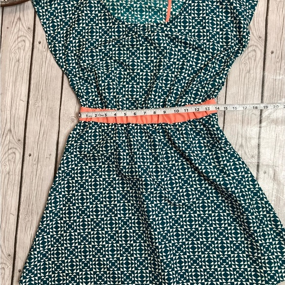 ROXY Geometric Open Back Dress - Picture 8 of 12